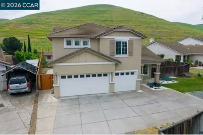 1065 Dawnview Ct, Pittsburg, CA 94565 - Photo 2