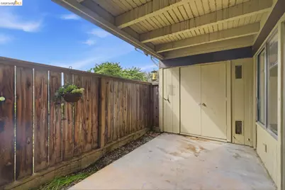 355 Parkview Ter #D1, Vallejo, CA 94589 - Photo 18