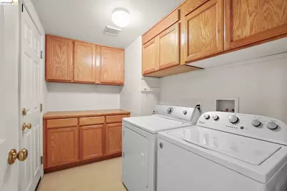 1129 Brittany Hills Ct, Martinez, CA 94553 - Photo 20