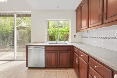 1129 Brittany Hills Ct, Martinez, CA 94553 - Photo 14