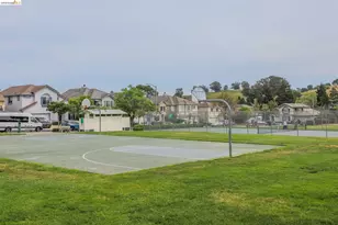 1129 Brittany Hills Ct, Martinez, CA 94553 - Photo 38