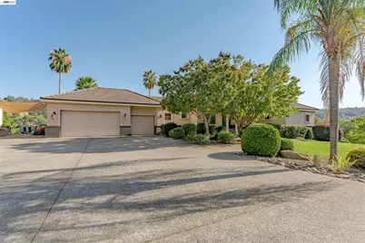 7745 Winter Snow Ct, Newcastle, CA 95658 - Photo 10