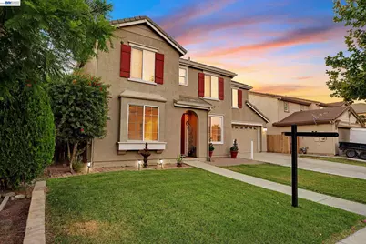 1419 Nubian St, Patterson, CA 95363 - Photo 1