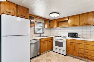 64 Oneida, Oakley, CA 94581 - Photo 10