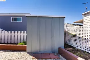 64 Oneida, Oakley, CA 94581 - Photo 16