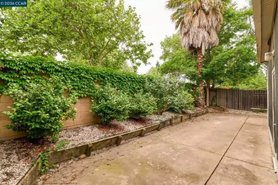 3007 Bergamo Ct, Sacramento, CA 95833 - Photo 30