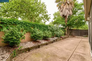 3007 Bergamo Ct, Sacramento, CA 95833 - Photo 30