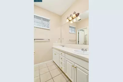 3007 Bergamo Ct, Sacramento, CA 95833 - Photo 8