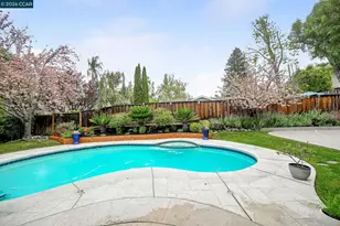 11 Ambleside Ct, Danville, CA 94526 - Photo 26