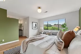 5200 Pinecrest Dr, Oakland, CA 94605 - Photo 42