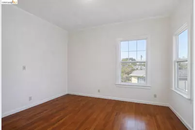876-880 52nd St, Oakland, CA 94608 - Photo 10