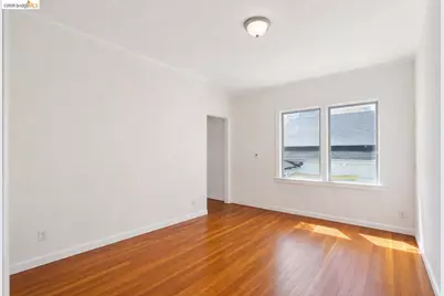 876-880 52nd St, Oakland, CA 94608 - Photo 8