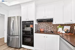 3921 Alma Ct, Pleasanton, CA 94588 - Photo 16