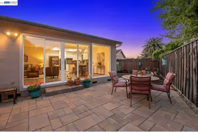 3921 Alma Ct, Pleasanton, CA 94588 - Photo 6