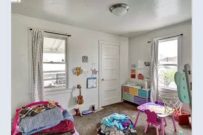 820 52nd St, Oakland, CA 94608 - Photo 22