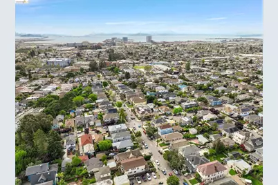 820 52nd St, Oakland, CA 94608 - Photo 54