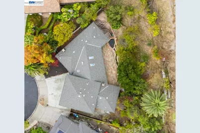 699 Fiesta Pl, Hayward, CA 94544 - Photo 34