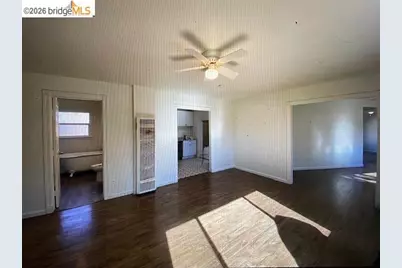 230 Cleaveland Rd, Pleasant Hill, CA 94523 - Photo 6