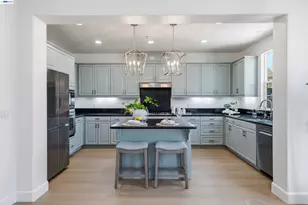 4978 Houlton Ct, Dublin, CA 94568 - Photo 6