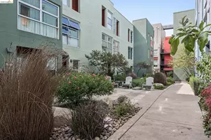 61 Glashaus Loop, Emeryville, CA 94608 - Photo 38