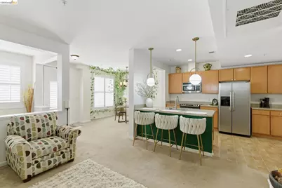 88 E 6th St #313, Pittsburg, CA 94565 - Photo 6