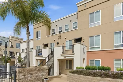 88 E 6th St #313, Pittsburg, CA 94565 - Photo 1