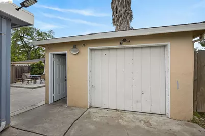1016 C St, Antioch, CA 94509 - Photo 34