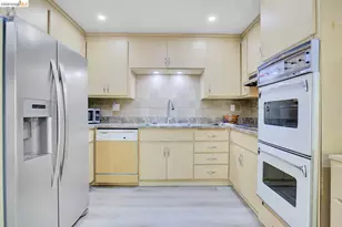 6635 Banning Dr, Oakland, CA 94611 - Photo 6