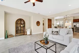 1973 Carogold Ln, Manteca, CA 95337 - Photo 12