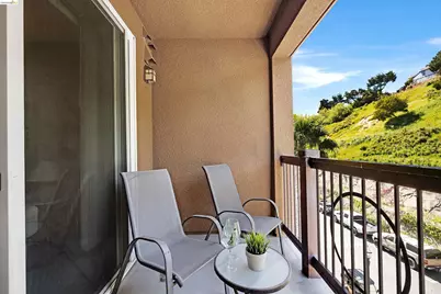2220 Gellert Blvd #4303, South San Francisco, CA 94080 - Photo 18