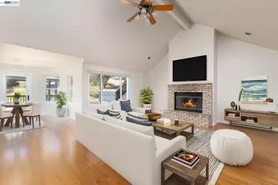 228 Stowring Rd, Petaluma, CA 94952 - Photo 4