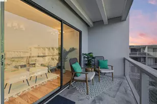 6 Commodore Dr, Emeryville, CA 94608 - Photo 14