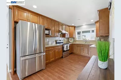 4374 Eggers Dr, Fremont, CA 94536 - Photo 12