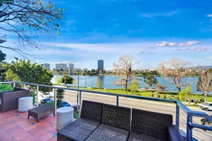 2038 Lakeshore Ave, Oakland, CA 94606 - Photo 40