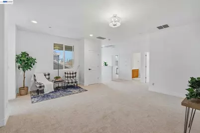 574 Mandevilla Dr, Brentwood, CA 94513 - Photo 22