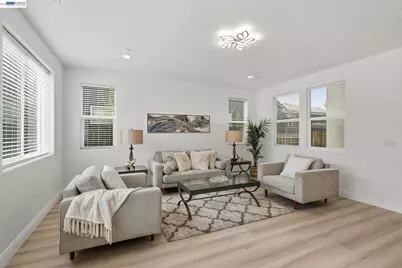 574 Mandevilla Dr, Brentwood, CA 94513 - Photo 10