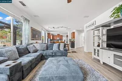 911 Autumn Oak Cir, Concord, CA 94521 - Photo 24