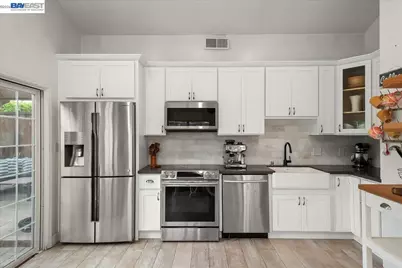 36103 Chelsea Dr, Newark, CA 94560 - Photo 10