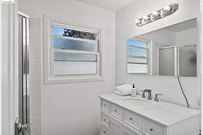 2410 Colusa, Pinole, CA 94564 - Photo 12