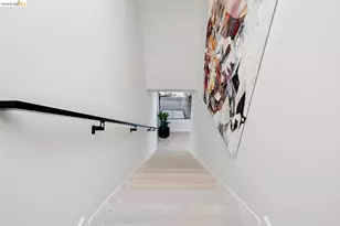 130 Grand View Ave, San Francisco, CA 94114 - Photo 24