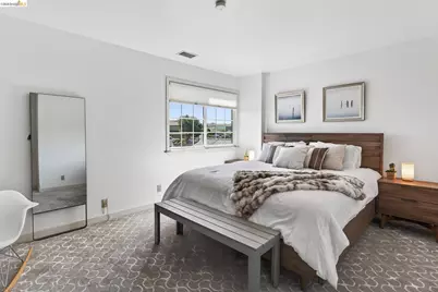 4963 Stoneridge Ct, Oakland, CA 94605 - Photo 36