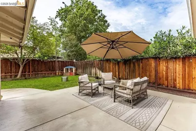 2020 Elinora Dr, Pleasant Hill, CA 94523 - Photo 26