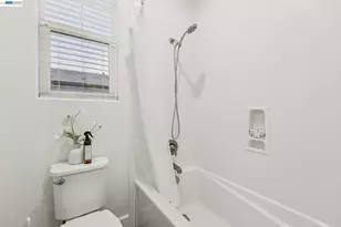 3933 Portola Cmn, Livermore, CA 94551 - Photo 20