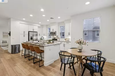 3933 Portola Cmn #1, Livermore, CA 94551 - Photo 8