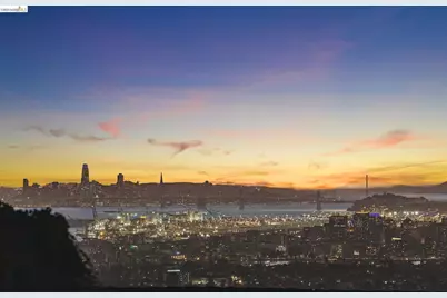 341 Rishell Dr, Oakland, CA 94619 - Photo 50