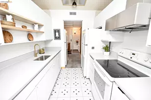 330 Civic Dr, Walnut Creek, CA 94596 - Photo 16