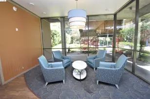 330 Civic Dr, Walnut Creek, CA 94596 - Photo 18