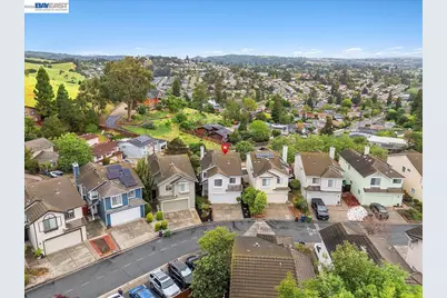 18786 Sydney Cir, Castro Valley, CA 94546 - Photo 46