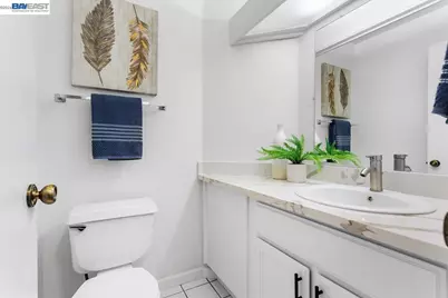 18786 Sydney Cir, Castro Valley, CA 94546 - Photo 14