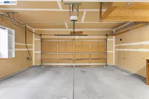 18786 Sydney Cir, Castro Valley, CA 94546 - Photo 46